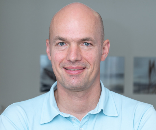 Dr. Johannes Baumgartner